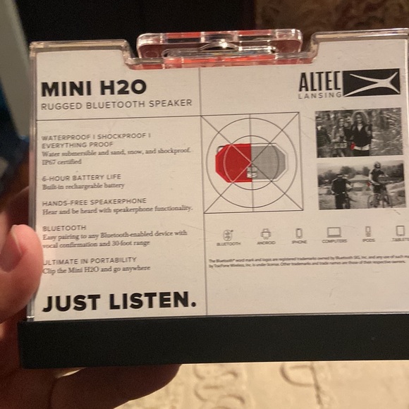 Mini H20 Rugged Bluetooth Speaker - Picture 2 of 3